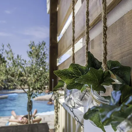 Sunny Days Otel